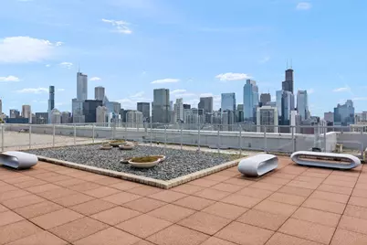 500 W Superior Street #1708, Chicago, IL 60654 - Photo 24