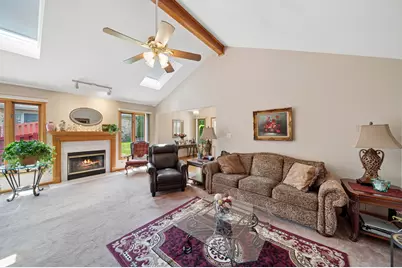 17329 S Carlyle Court, Tinley Park, IL 60487 - Photo 4