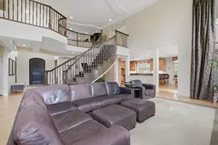 809 Edgemont Ln, Park Ridge, IL 60068 - Photo 14