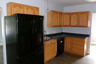 822 N 4th St, Savanna, IL 61074 - Photo 6