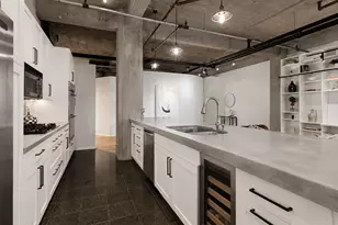 850 W Adams St, Chicago, IL 60607 - Photo 24