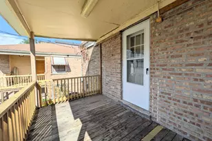 6328 N Troy St, Chicago, IL 60659 - Photo 22