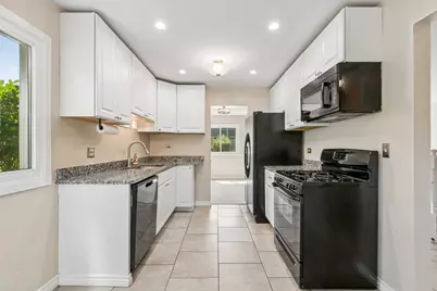 1326 Loughborough Court, Wheaton, IL 60189 - Photo 12