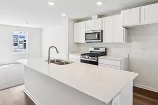 17393 Ulster Dr, Tinley Park, IL 60477 - Photo 2
