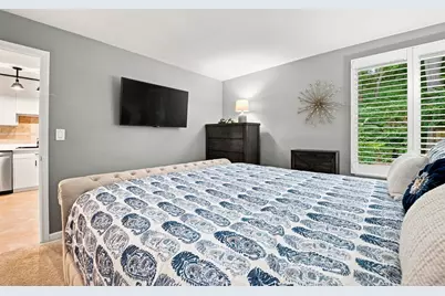 5850 Forest View Road #A, Lisle, IL 60532 - Photo 14