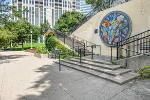 700 N Larrabee St, Chicago, IL 60610 - Photo 26
