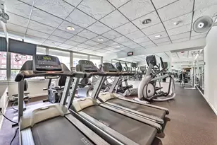 111 E Chestnut St, Chicago, IL 60611 - Photo 26