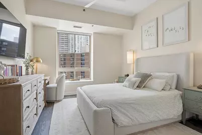 230 W Division Street #602, Chicago, IL 60610 - Photo 8
