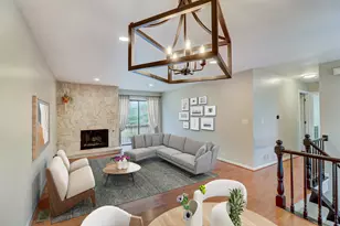 917 Burgess Cir, Buffalo Grove, IL 60089 - Photo 6
