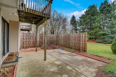 917 Burgess Circle, Buffalo Grove, IL 60089 - Photo 32