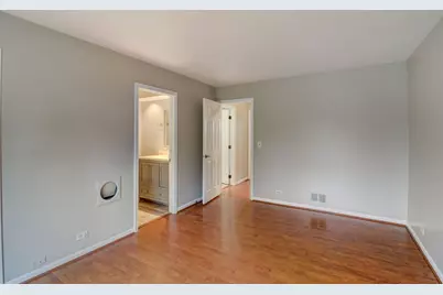 917 Burgess Circle, Buffalo Grove, IL 60089 - Photo 20