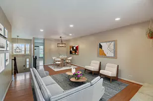 917 Burgess Cir, Buffalo Grove, IL 60089 - Photo 4