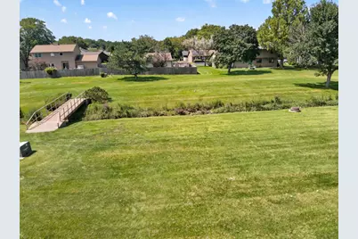 701 Parkview Court, Roselle, IL 60172 - Photo 44