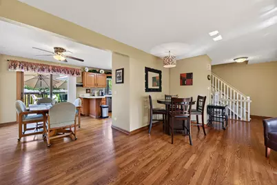 701 Parkview Court, Roselle, IL 60172 - Photo 12