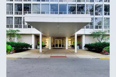 601 E 32nd Street #610, Chicago, IL 60616 - Photo 2