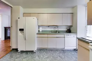 601 E 32nd St, Chicago, IL 60616 - Photo 20