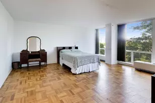 601 E 32nd St, Chicago, IL 60616 - Photo 40