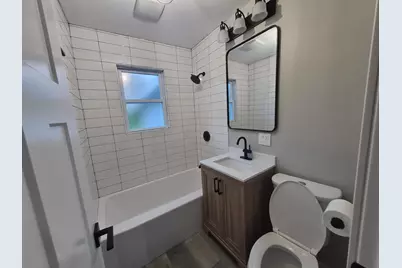 861 Campbell Avenue, Calumet City, IL 60409 - Photo 4