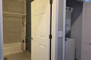 2910 S Archer Ave, Chicago, IL 60608 - Photo 12