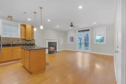 6442 N Mozart Street #1, Chicago, IL 60645 - Photo 2