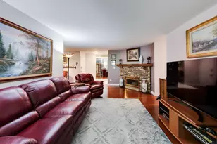1456 N Elmhurst Rd, Mount Prospect, IL 60056 - Photo 10