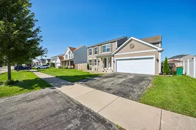 2400 Mark Avenue, Zion, IL 60099 - Photo 4