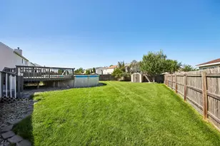 2400 Mark Ave, Zion, IL 60099 - Photo 38