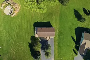 1722 Baintree Rd, Davis, IL 61019 - Photo 40