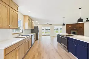 1722 Baintree Rd, Davis, IL 61019 - Photo 16