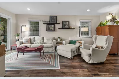 5102 W Lake Shore Drive, Wonder Lake, IL 60097 - Photo 14