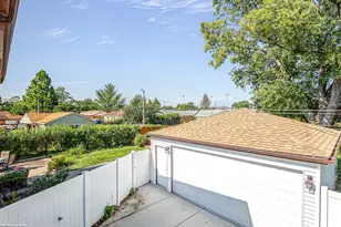 12812 Terrace Ln, Crestwood, IL 60418 - Photo 26