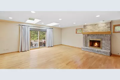 7810 Regency Grove Drive, Darien, IL 60561 - Photo 16