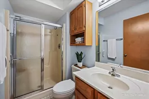 325 Lake St, Crystal Lake, IL 60014 - Photo 18