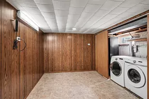 9120 Hollyberry Ave, Des Plaines, IL 60016 - Photo 26