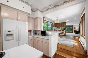433 S Hill Ave, Elmhurst, IL 60126 - Photo 22