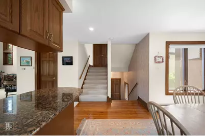 433 S Hill Avenue, Elmhurst, IL 60126 - Photo 24