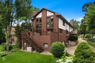 433 S Hill Ave, Elmhurst, IL 60126 - Photo 12