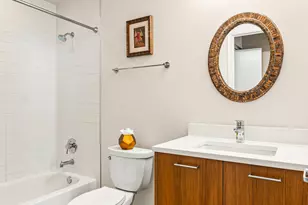 1901 S Calumet Ave, Chicago, IL 60616 - Photo 22