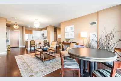1901 S Calumet Avenue #2105, Chicago, IL 60616 - Photo 8