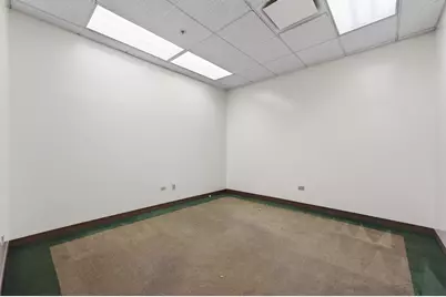 1025 Tri State Parkway, Gurnee, IL 60031 - Photo 32