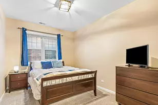 2248 W Foster Ave, Chicago, IL 60625 - Photo 22