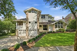 433 N Monroe St, Hinsdale, IL 60521 - Photo 1