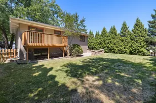 558 Barbary Ln, Woodstock, IL 60098 - Photo 26