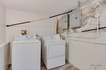 5653 N Talman Avenue, Chicago, IL 60659 - Photo 8