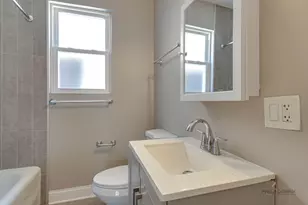 5653 N Talman Ave, Chicago, IL 60659 - Photo 28