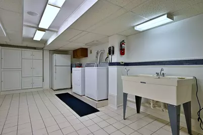 515 S Summit Avenue, Villa Park, IL 60181 - Photo 34