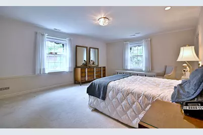 515 S Summit Avenue, Villa Park, IL 60181 - Photo 24