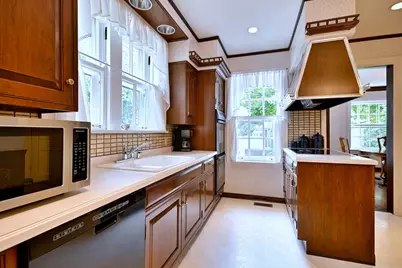 515 S Summit Avenue, Villa Park, IL 60181 - Photo 22