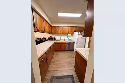 940 Jefferson Avenue #B, Elgin, IL 60120 - Photo 8