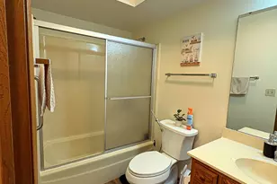 940 Jefferson Ave, Elgin, IL 60120 - Photo 24